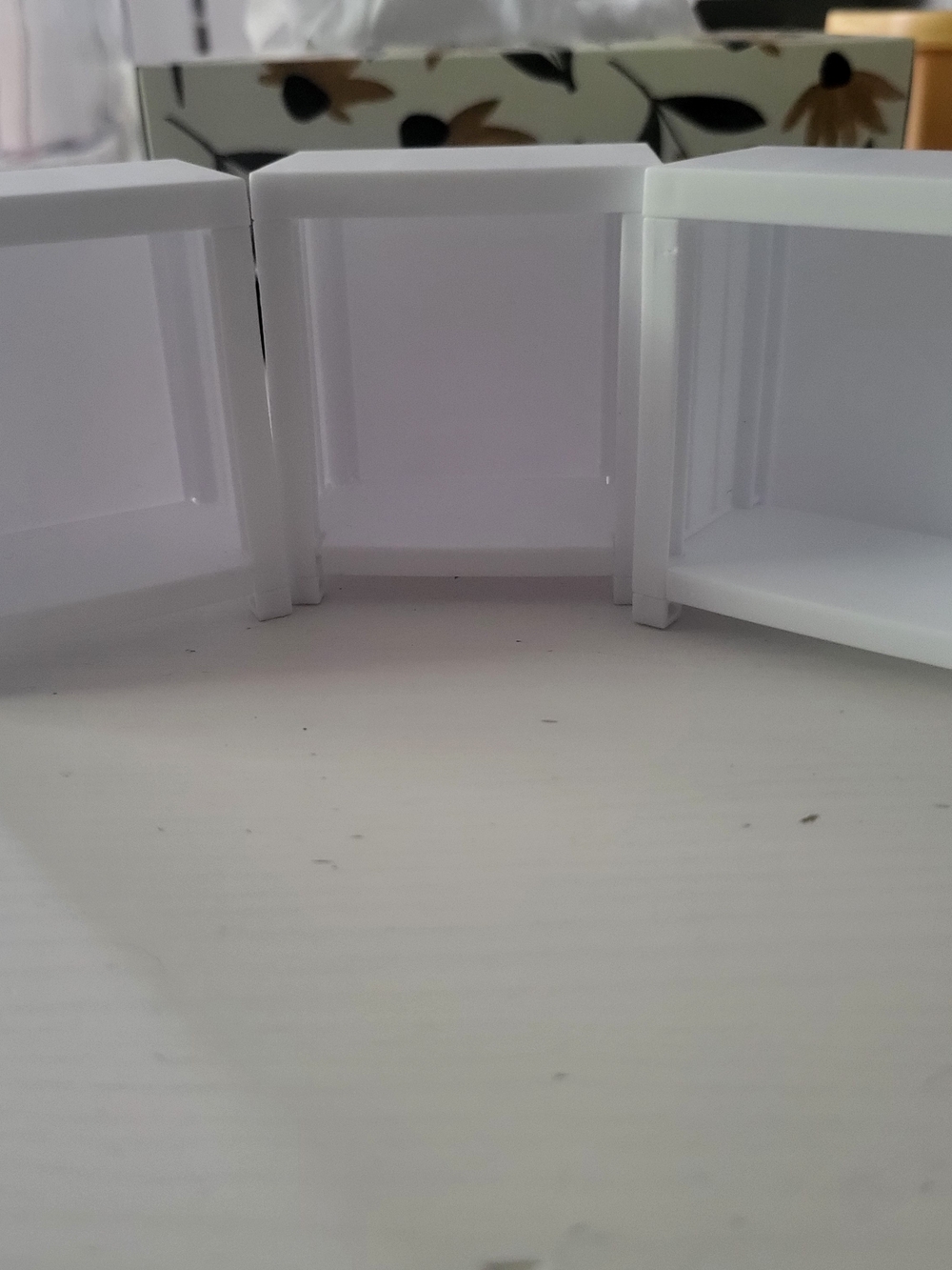 Zuru Mini Brands Book - Cubbies -